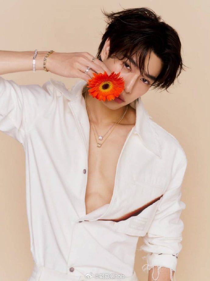 Phuwin首回应偷拍事件!直言“非常不合适”