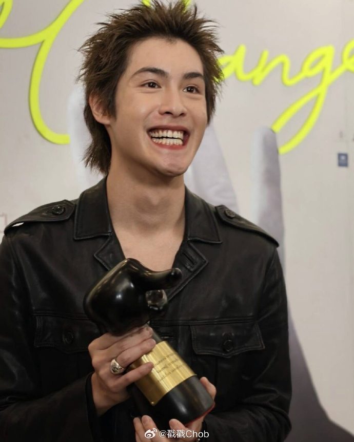 Jaonaay拿下影帝！回应“星二代”争议