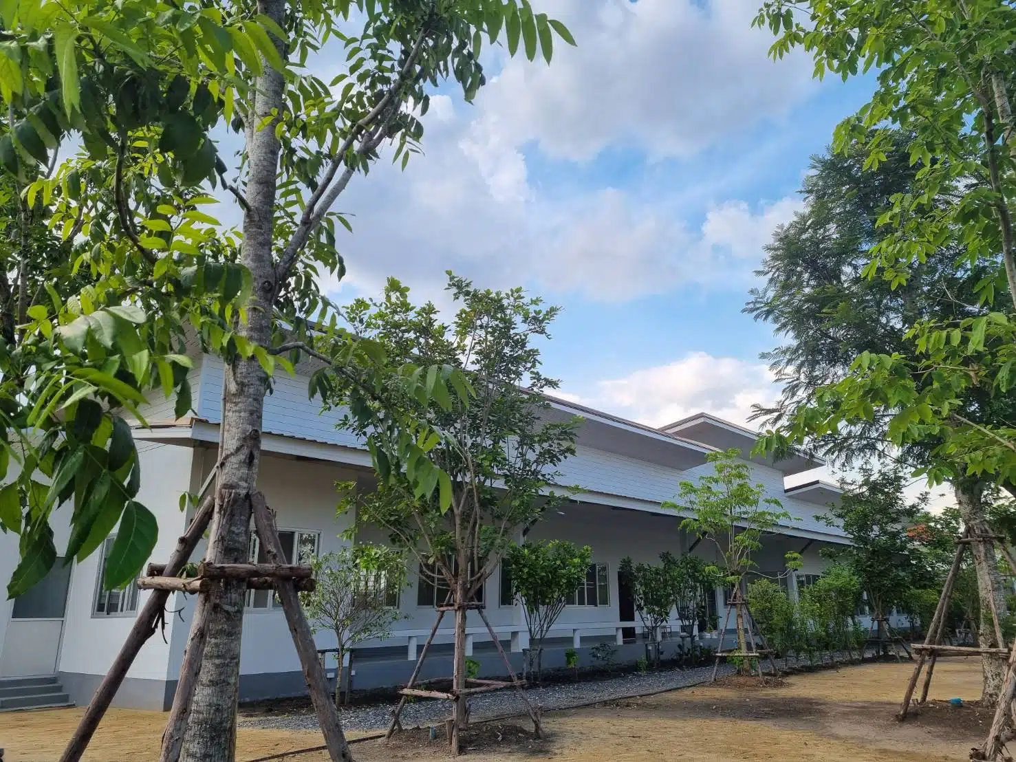 为母圆梦！Pope豪掷千万自建修行场所