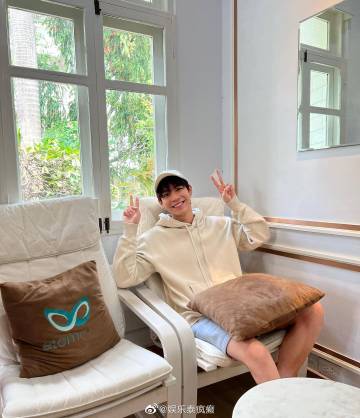 First Kanaphan确诊新冠轻症居家隔离，工作延期等待康复