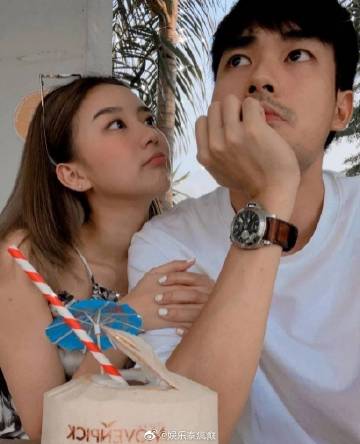 Pearwah Nichaphat证实与Nong Thana分手，坦言相爱却不合选择止步