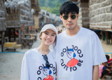 Pearwah Nichaphat证实与Nong Thana分手，坦言相爱却不合选择止步