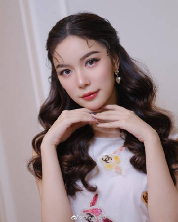 Mook Worranit默认恢复单身，感情亮红灯传闻成真