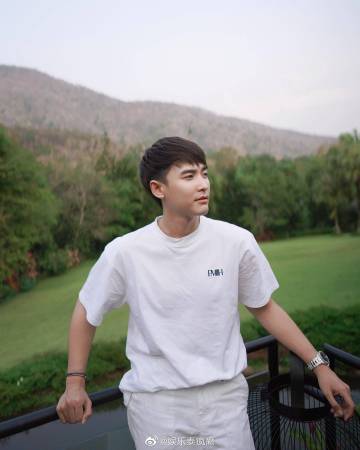 Plustor Pronpiphat宣布重返娱乐圈,坦言LGBT身份将勇敢面对质疑