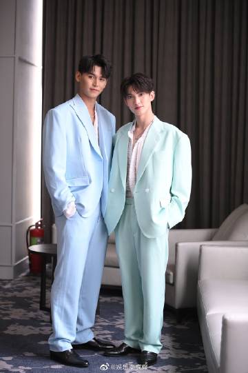 Ja Phachara与First Chalongrat合体办生日会，约定粉丝未来举办更大型活动