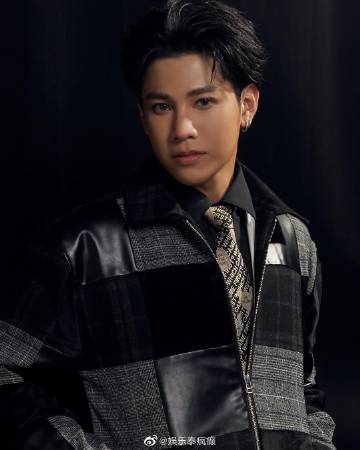 Singto Prachaya自曝游戏氪金数百万泰铢，称为快乐消费不后悔