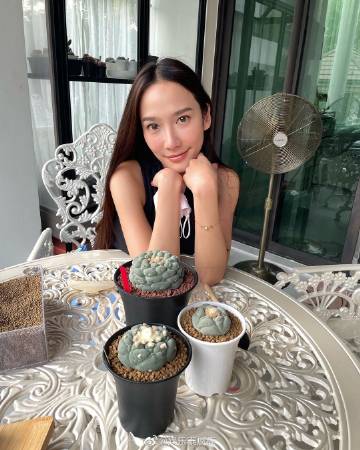 Aum Patchrapa吐槽新空调不制冷失眠一个月，崩溃喊怀念旧空调