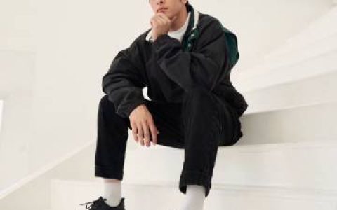 GMMTV艺人Luke Ishikawa确诊新冠入院治疗出现头痛咳嗽症状