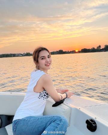 知名歌手Punch Vorakan确诊新冠入院治疗属轻症咳嗽有痰