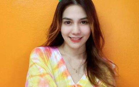 知名歌手Punch Vorakan确诊新冠入院治疗属轻症咳嗽有痰