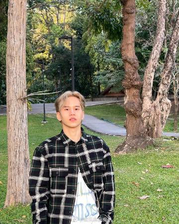 GMMTV艺人Fiat Pattadon确诊新冠轻症居家隔离治疗疫情扩散至泰国演艺圈