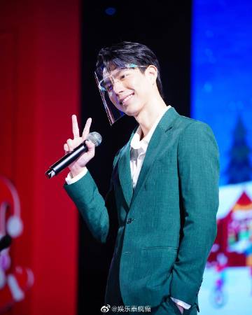 ONE31艺人Bright Norraphat确诊新冠入院治疗工作全面延期