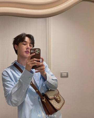 GMMTV艺人Arm Weerayut确诊新冠入院治疗出现咳嗽低烧症状