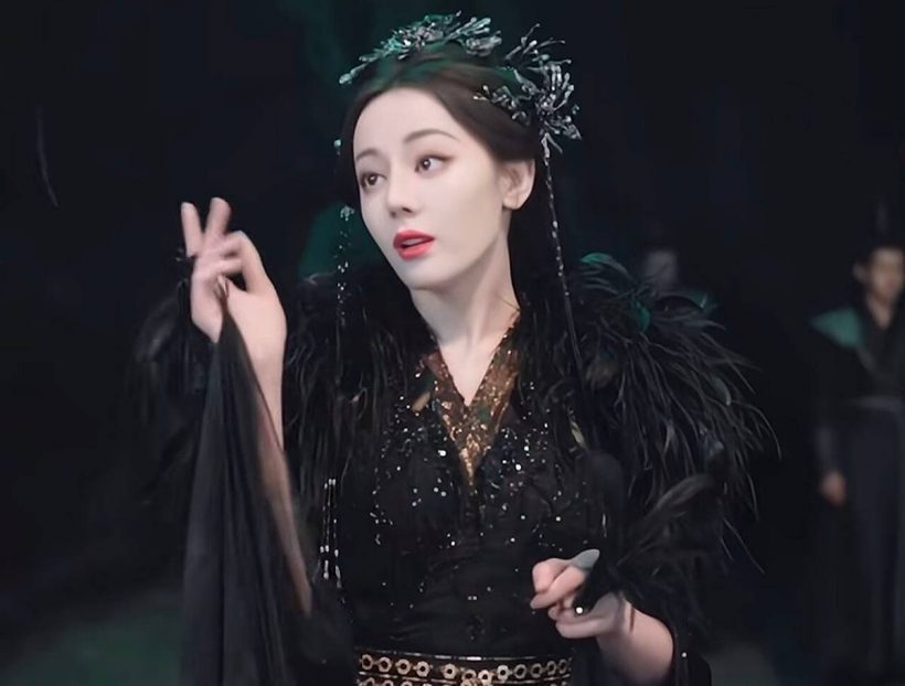 DJ Tonhorm贴文大翻车！挨批影射迪丽热巴