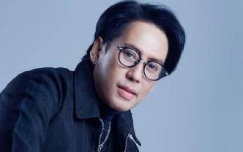 泰国媒体公布2021年身价最高男艺人榜单 Bird Thongchai居首出场及代言酬劳曝光  Bird Thongchai、Nadech Kugimiya、James Jirayu、Mario Maurer、Boy Pakorn、Weir Sukollawat、Mark Prin