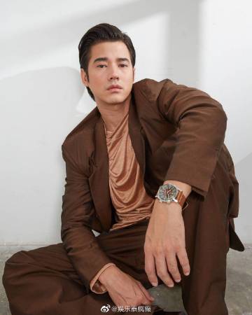 泰国媒体公布2021年身价最高男艺人榜单 Bird Thongchai居首出场及代言酬劳曝光  Bird Thongchai、Nadech Kugimiya、James Jirayu、Mario Maurer、Boy Pakorn、Weir Sukollawat、Mark Prin