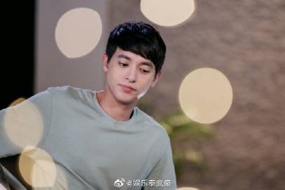 泰国媒体公布2021年身价最高男艺人榜单 Bird Thongchai居首出场及代言酬劳曝光  Bird Thongchai、Nadech Kugimiya、James Jirayu、Mario Maurer、Boy Pakorn、Weir Sukollawat、Mark Prin