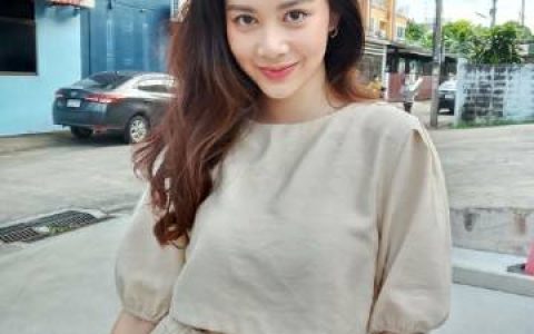 Fluke Pongsakorn与Fai Rujrawee报警追讨片酬 称剧组拖欠薪资合同遭否认