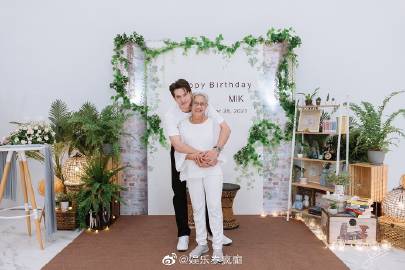 Mik Thongraya29岁生日获电视台与粉丝应援 广告屏惊喜打卡发文致谢