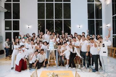 Mik Thongraya29岁生日获电视台与粉丝应援 广告屏惊喜打卡发文致谢