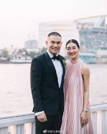 Pancake Khemanit与男友Bear爱情长跑十年传已规划结婚 正等待合适时机