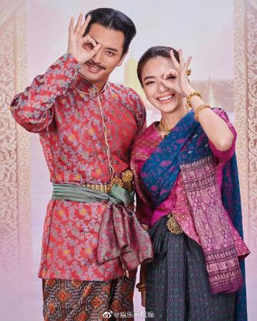 《天生一对》第二部释出定妆照引期待 四位主演合体亮相剧组已启动剧本研讨会