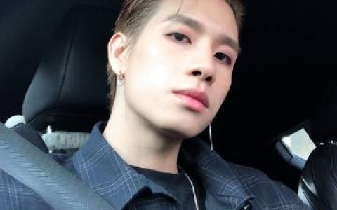 Rookie Thailand发公告称Prom Ratchapat接触确诊者 已安排检测并居家隔离等待结果