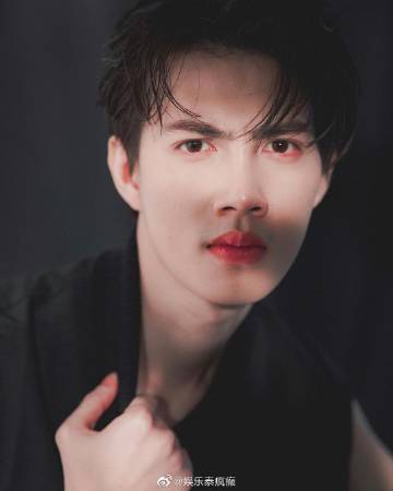 《爱情工心计》演员Benz Natthapong确诊新冠 因喉咙痛检测后入院隔离治疗