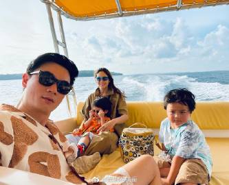 Chompoo Araya双胞胎儿女迎来4岁生日 Nott晒温馨合照低调庆生引关注