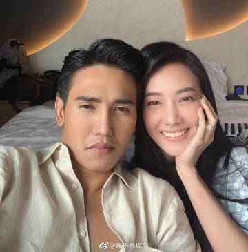 Nune Woranuch晒与Got Jirayu贴脸合照预告《马兜铃》回归引粉丝狂喜