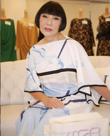 Ma Ornapha转发缅怀九世皇贴文遭网友辱骂回击 引发网络争议