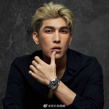 泰国推特上半年十大话题榜公布 Kom Chauncheun、Peck Palitchoke、Bambam、Mew Suppasit上榜