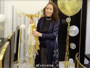 Pooklook Fonthip发文证实母亲离世 因摔伤头部住院多月仍不幸辞世