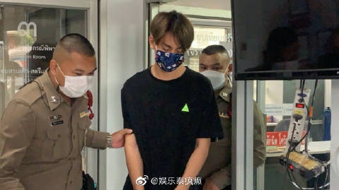 Toytoy杀害女友案法院驳回保释申请 律师称或存在争执夺刀导致意外争议