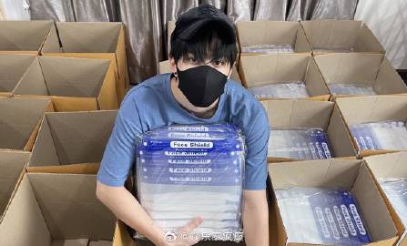 Mike Pirat再捐超1.1万口罩面罩 此前曾以儿子名义捐30万泰铢助医疗机构