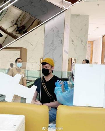 DJ Matoom再接种中国疫苗分享现场细节 接种日期与座位号引网友热议