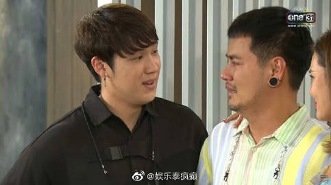 Aof Pongsak宣布离开《夏日菊花茶》引粉丝不舍 官方释出告别剧情片段