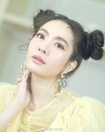 Aff Taksaorn因接触Pat Napapa需再度隔离 称已做好防护不担心