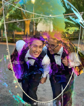 Guzbel Peerakorn与男友纽约完婚甜蜜放闪 LOVE IS LOVE引祝福