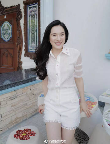 Punpun Sutattaa捐百万泰铢建设负压病房 并为医护提供食物助抗疫