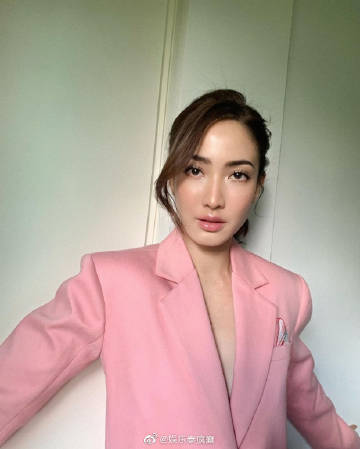 Pancake确诊新冠引发同场艺人隔离 Taew等多位艺人接受检测或居家隔离