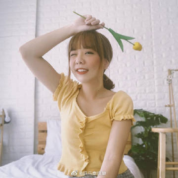 Fah Prakaifa离世消息引发关注 家属透露近况与生前压力