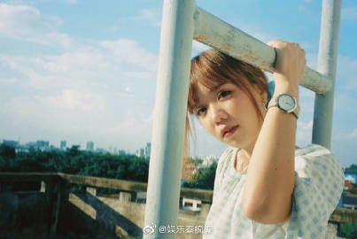 Fah Prakaifa离世消息引发关注 家属透露近况与生前压力