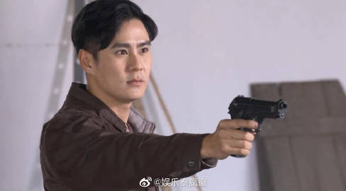 Zernjern Pa-Sathorn因反派角色遭入戏网友辱骂 受访透露已离开七台转型多领域发展