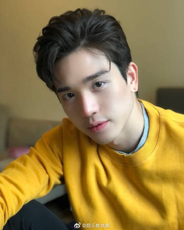 Tongtong Kitsakorn疑遭网络诈骗报案 为女友购礼付款后卖家失联