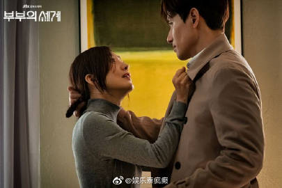 三台传拟翻拍韩剧《夫妻的世界》 传Anne Thong与Ken Theeradej或将主演