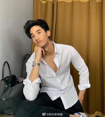 GMMTV通报Tay Tawan确诊新冠肺炎 出现咳嗽发烧已入院治疗