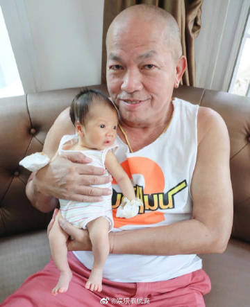 喜剧泰斗Kom Chauncheun病危 家属发声求助引关注