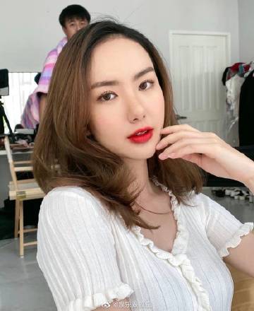 Cherreen Horvejkul确诊新冠肺炎 男友此前感染两轮检测后确诊