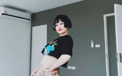 Prang Prangthip确诊新冠肺炎 曾赴电视台录制节目后出现症状